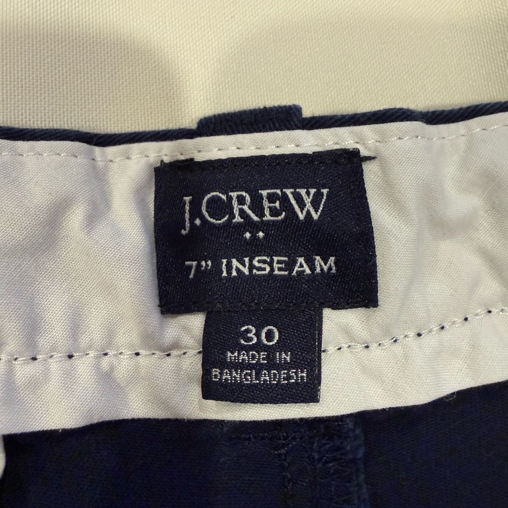 J.Crew and shorts size 30, 7 inch in seam, black.